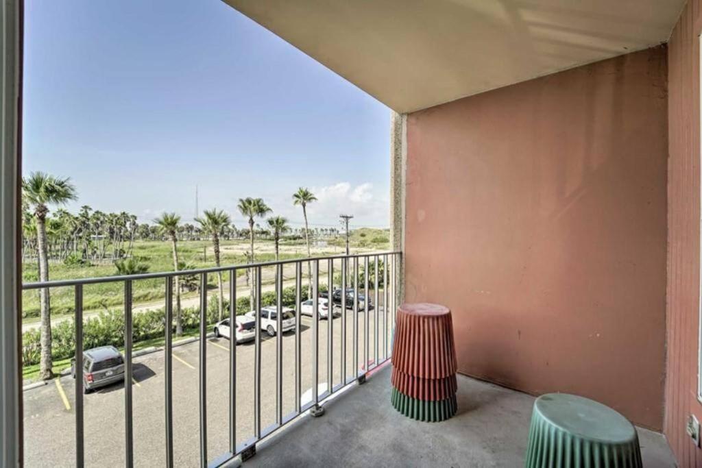 1 Bedroom Studio Near Beach W Pool & Amenities South Padre Island Kültér fotó